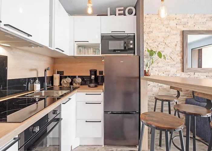 Le Ptit Zlatan, Vue Exceptionnelle Sur La * Σαιντ-Μαξίμ