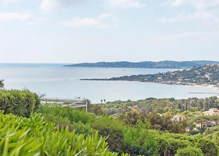 Le Ptit Zlatan, Vue Exceptionnelle Sur La Sainte-Maxime